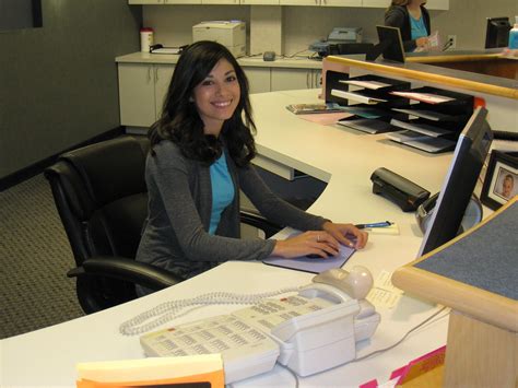 Part-time receptionist jobs near me. Things To Know About Part-time receptionist jobs near me. 